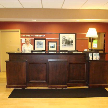 Hampton Inn & Suites Rochester-North Интерьер фото