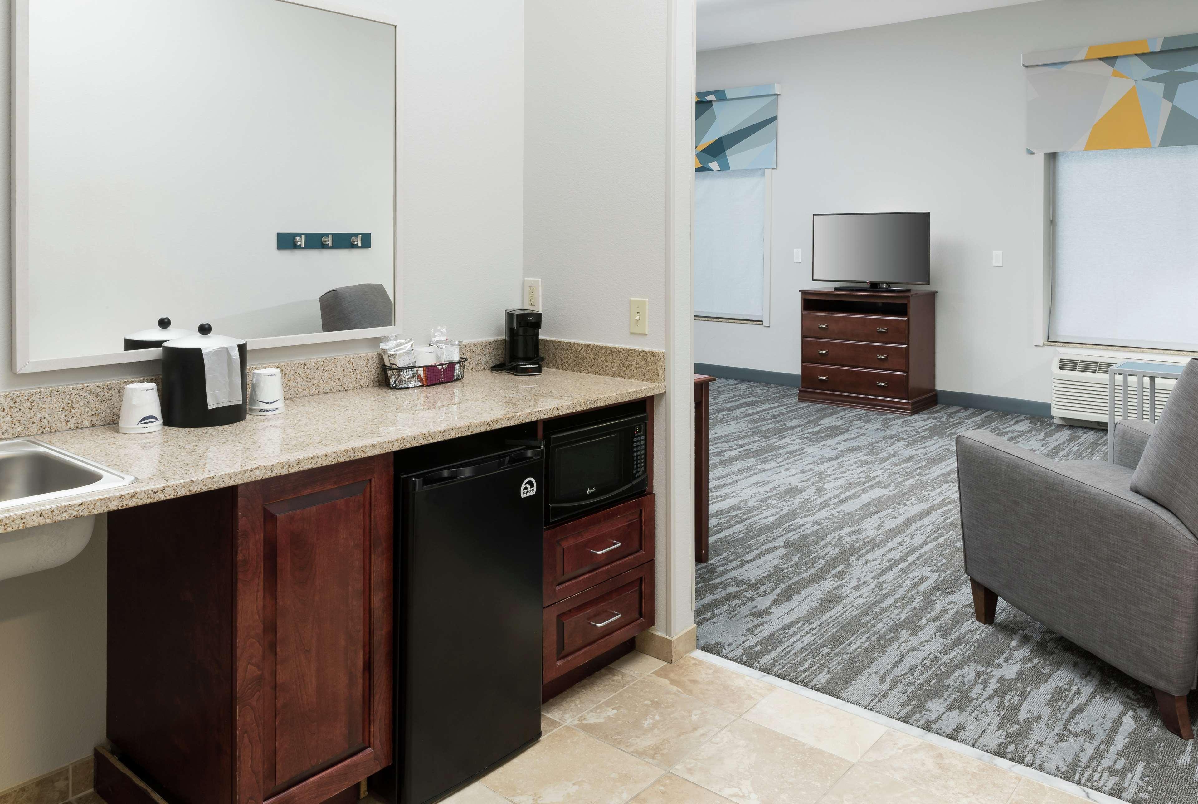 Hampton Inn & Suites Rochester-North Экстерьер фото