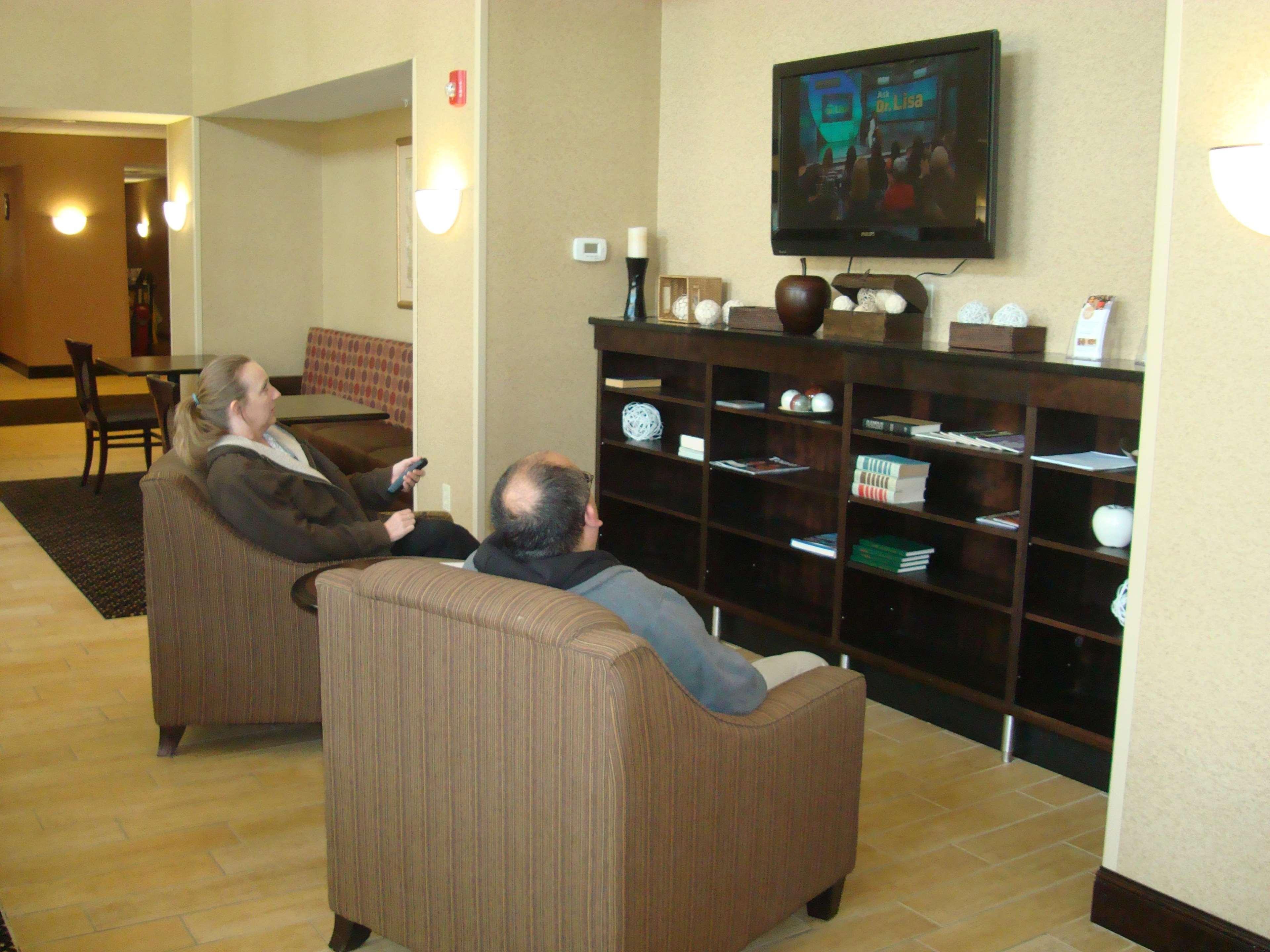 Hampton Inn & Suites Rochester-North Экстерьер фото