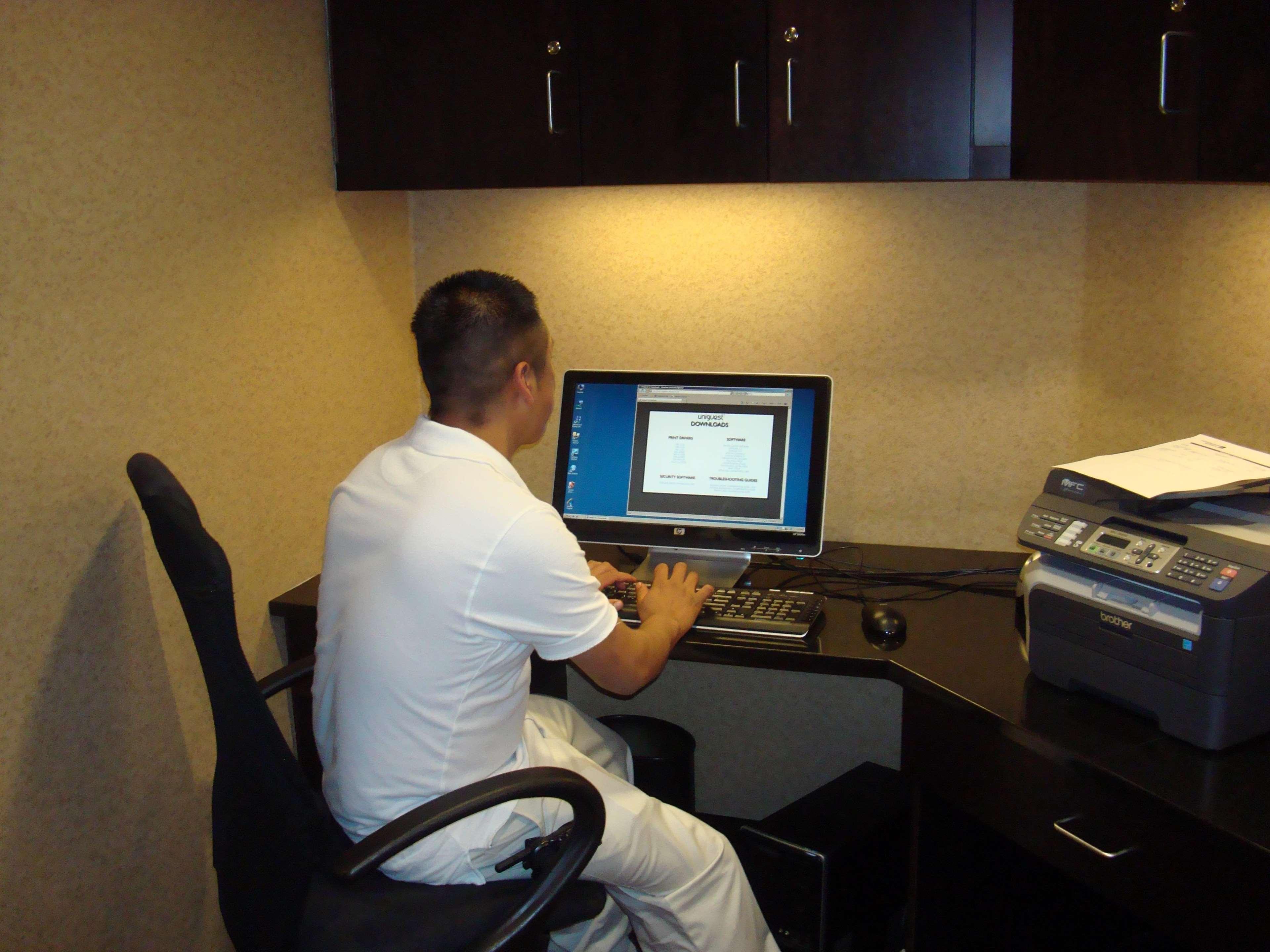 Hampton Inn & Suites Rochester-North Удобства фото