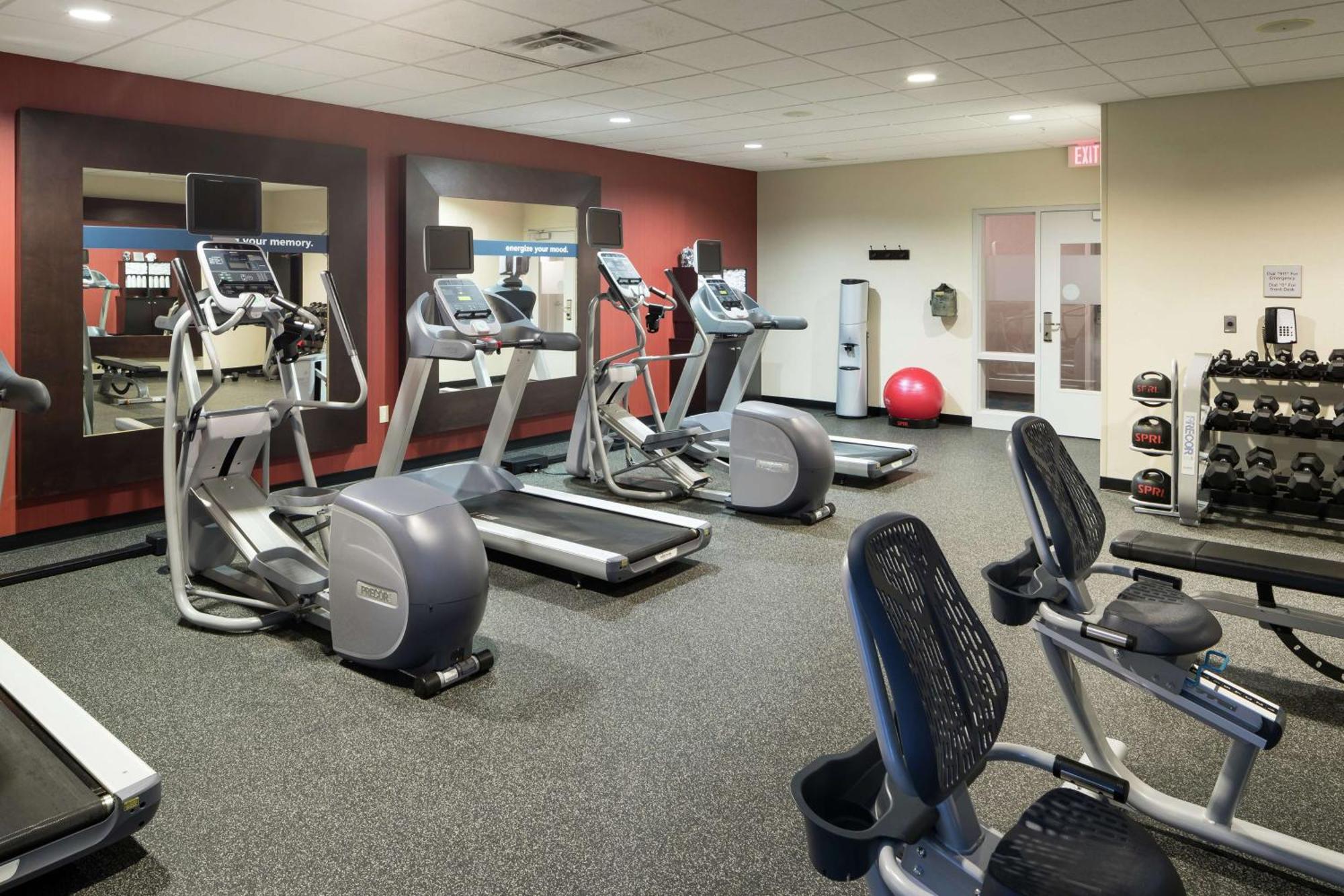Hampton Inn & Suites Rochester-North Экстерьер фото