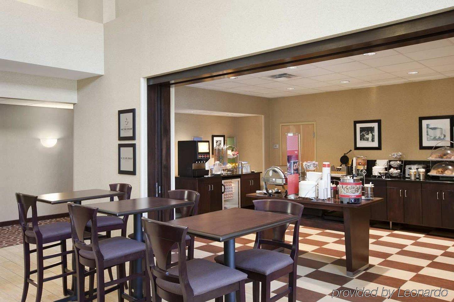 Hampton Inn & Suites Rochester-North Ресторан фото