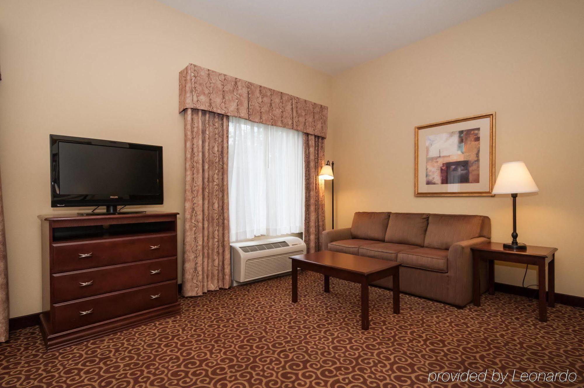 Hampton Inn & Suites Rochester-North Экстерьер фото
